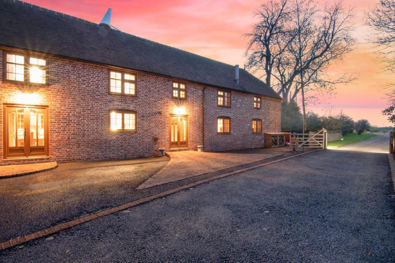 Villa The Roost Group - The Coach House - Hot Tub Gravesend Exterior foto