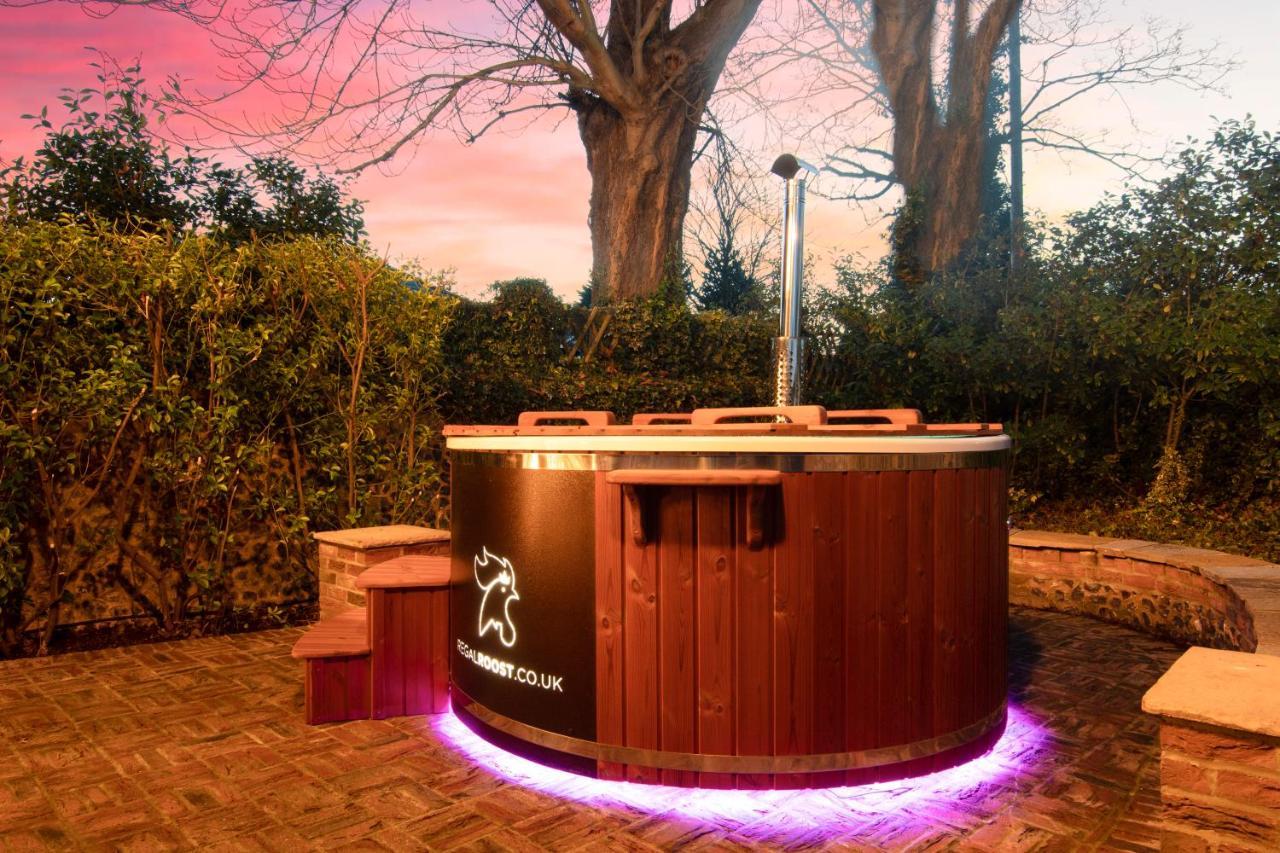 Villa The Roost Group - The Coach House - Hot Tub Gravesend Exterior foto